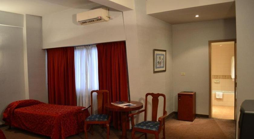 Howard Johnson Inn Congreso Buenos Aires
