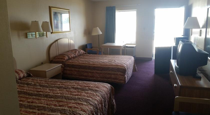 Ramada Limited Hotel Alachua