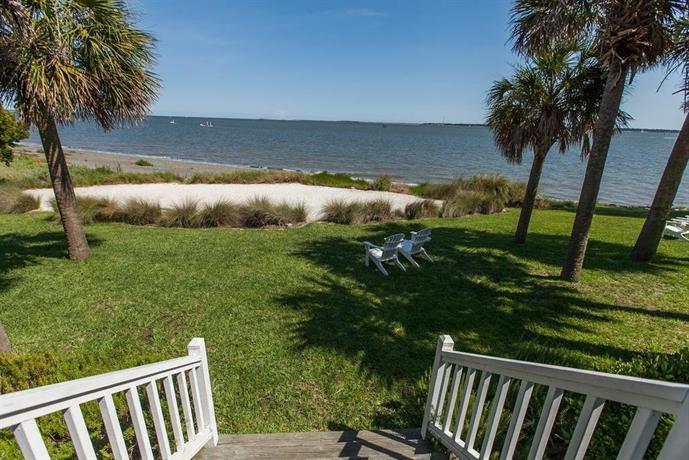 The Cottages On Charleston Harbor Compare Deals