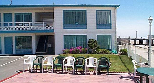 Dolphin Cove Motel Pismo Beach Compare Deals About Dolphin Cove Motel