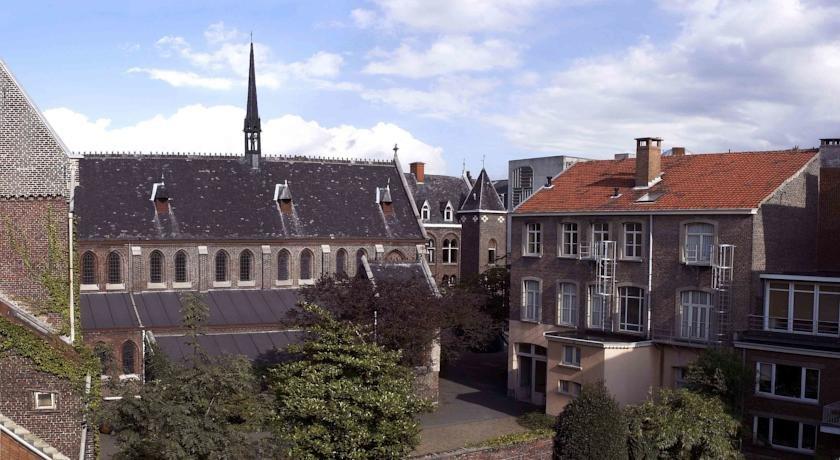 Monasterium Poortackere