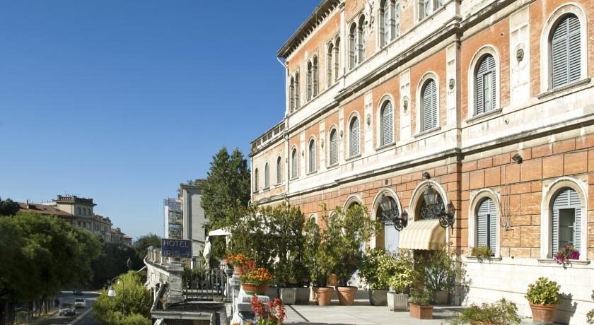 Hotel Iris