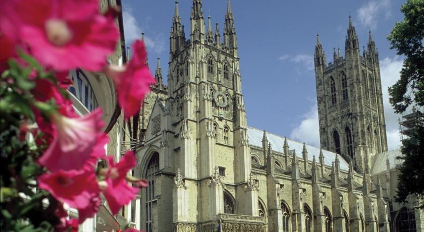 Canterbury Cathedral Lodge