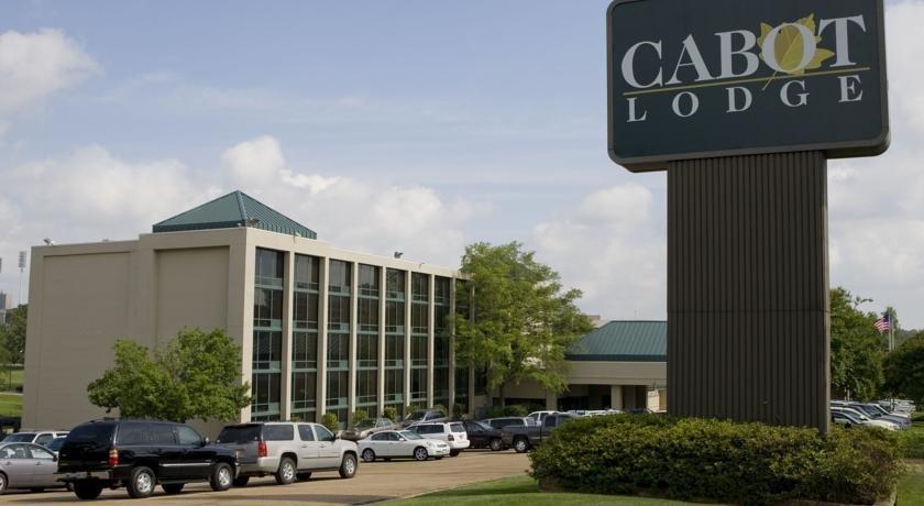 Cabot Lodge Millsaps