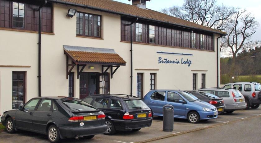 Europa Gatwick Hotel & Spa