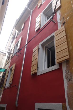 Hostel Pirano