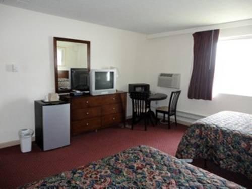 Lake Inn Ebensburg Compare Deals