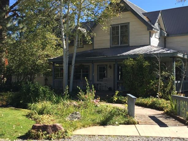 Apple Orchard Inn