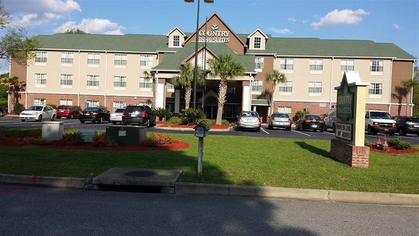 Country Inn & Suites Brunswick