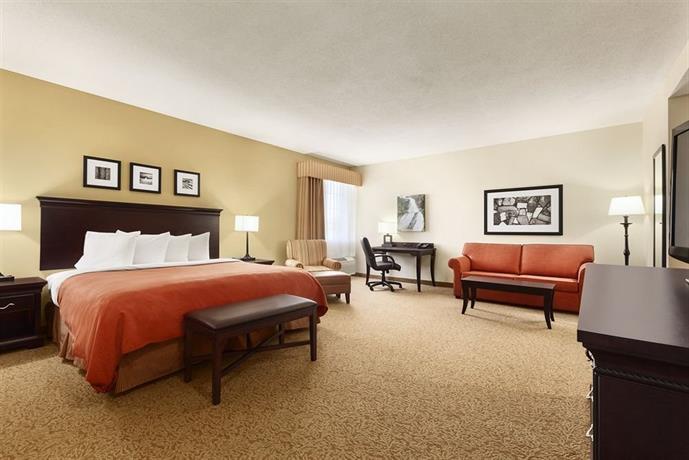 Country Inn and Suites Eagan