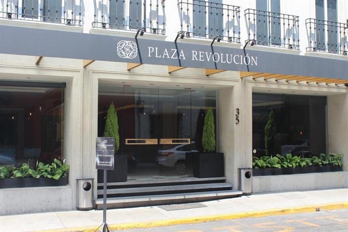 호텔 플라자 레볼루시온, Hotel Plaza Revolucion