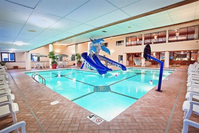 Grand Marquis Waterpark Hotel & Suites, Wisconsin Dells - Compare Deals