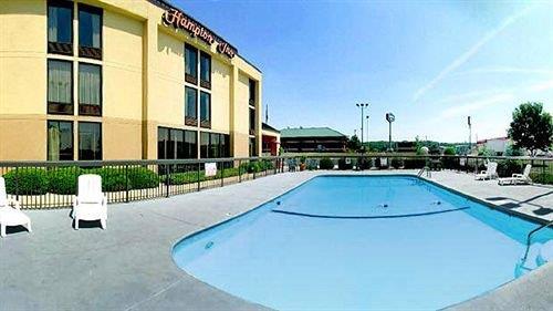 Hampton Inn Lebanon Missouri