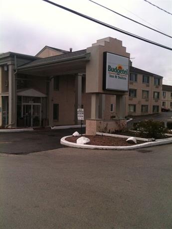 Budgetel Inn and Suites - Glen Ellyn
