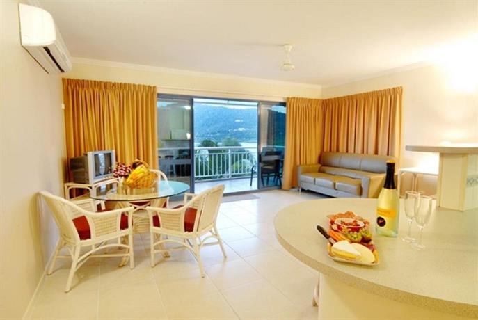 Coral Sea Vista Apartments Airlie Beach