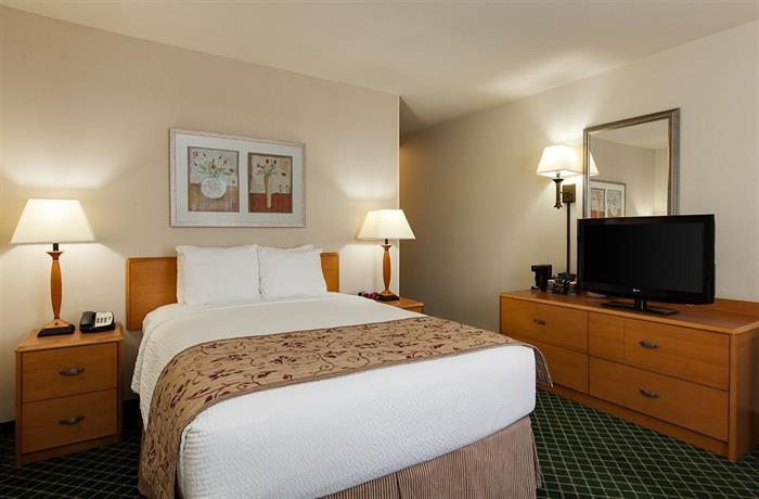 Fairfield Inn & Suites Airport Indianapolis