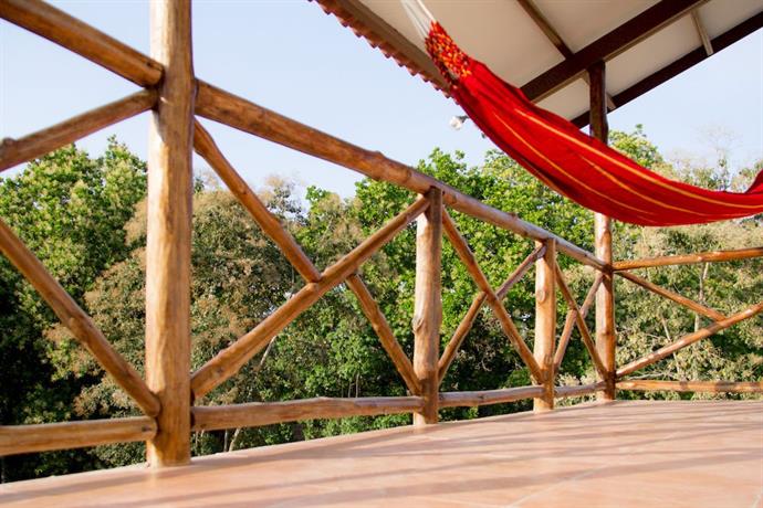 Deals yoga retreat