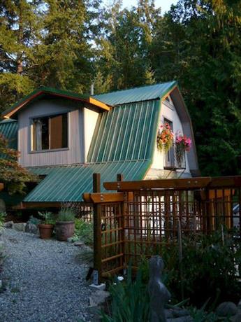 Salt Spring Carriage House B B Salt Spring Island Compare Deals