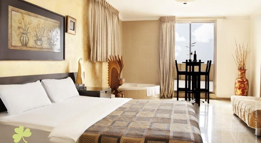 Golden Beach Hotel By Arcadia Hotels Chain Tel Aviv Compare Deals
