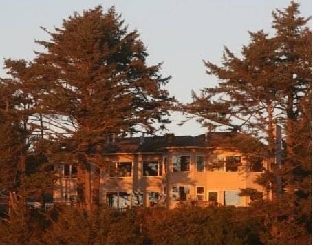 Tyee Lodge Bed And Breakfast