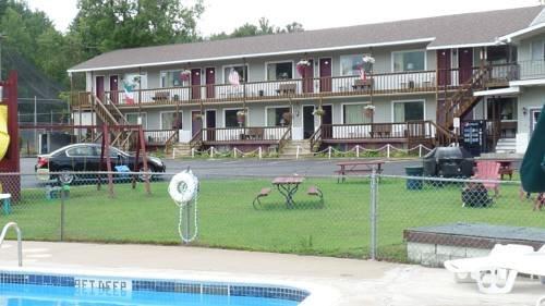 Legacy Inn & Suites of Lake George