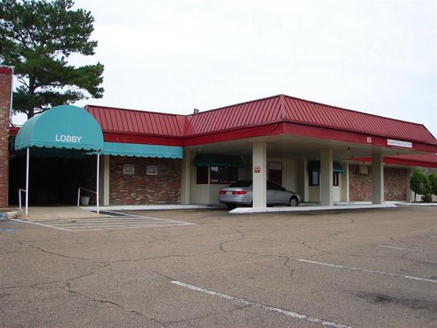 Columbus Inn & Suites