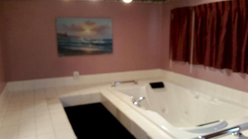 Dolphin Inn In Fort Walton Beach Compare Deals About Dolphin Inn In Fort Walton Beach