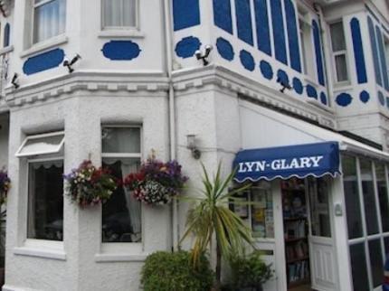 Lyn Glary Hotel Bournemouth