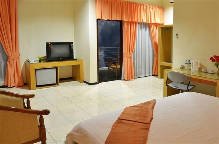 Discount [80% Off] Hotel Central Kudus Indonesia | Hotel Near George V