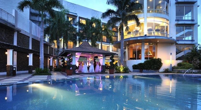 Avenue Plaza Hotel, Naga City - Compare Deals