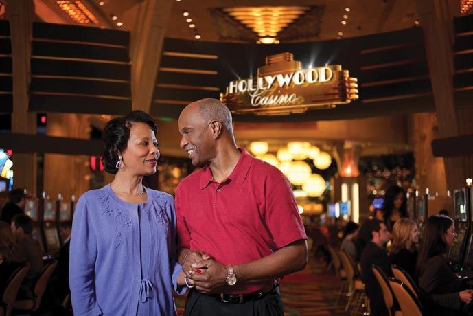 hollywood casino joliet poker room