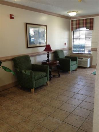 Crestwood Suites Baton Rouge