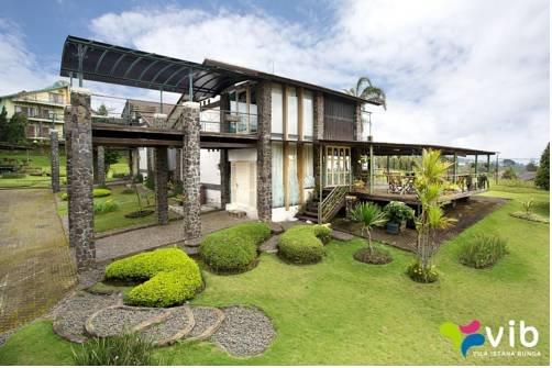 Villa Istana Bunga, Puncak  Compare Deals