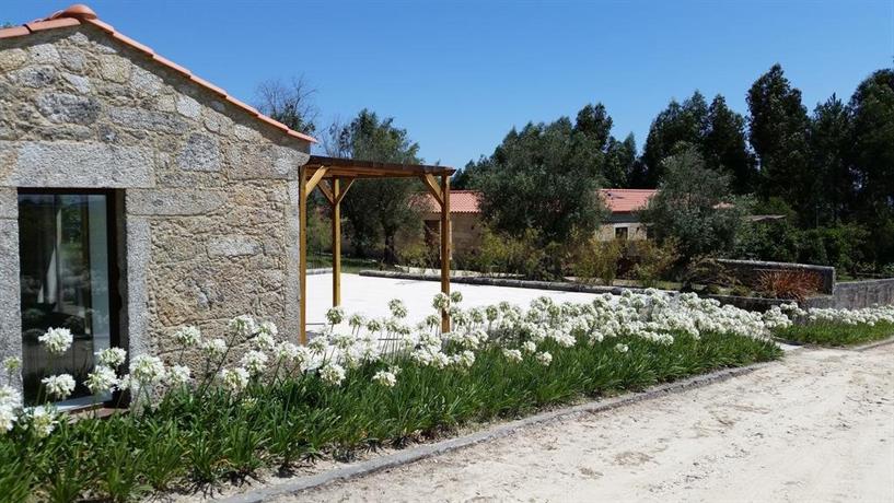 Casas do Monte de Roques