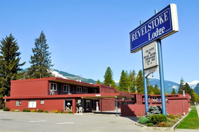 Revelstoke Lodge