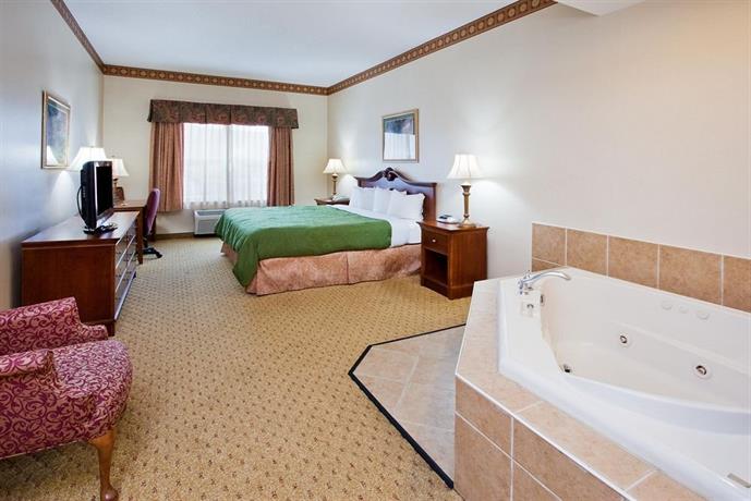 Country Inn Suites By Radisson Waldorf Md Compare Deals