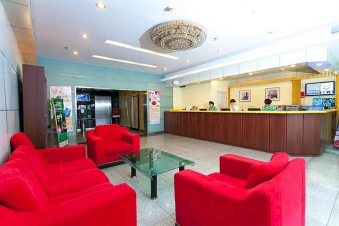 Home Inn Hong Kong Road Middle Qingdao