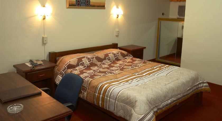 Guest Friendly Hotels in Angeles City - Phoenix Hotel