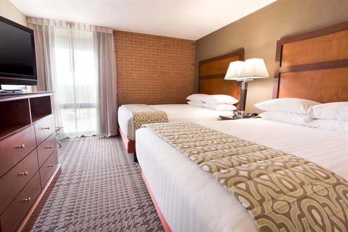 Drury Inn Suites Jackson Mo Compare Deals