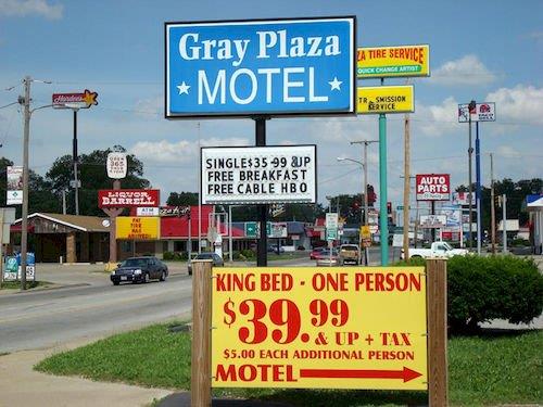 Benton Gray Plaza Motel