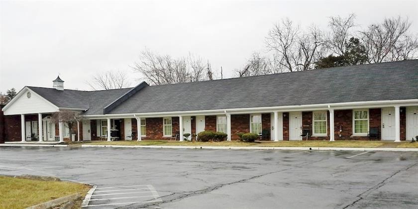 The Hometown Inn Berea Compare Deals