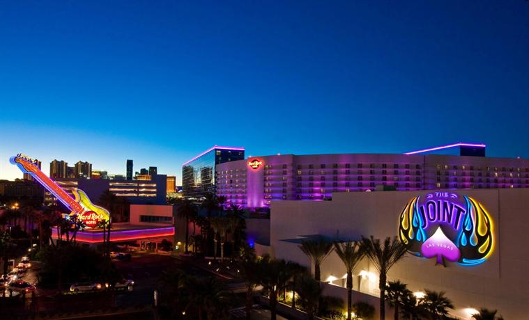 Hotel Review: Virgin Hotel Las Vegas, Hilton Curio Collection