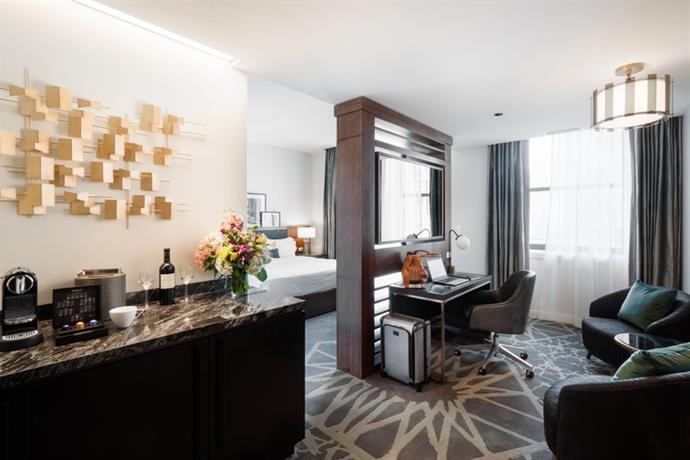 LondonHouse Chicago Curio Collection by Hilton - Compare Deals