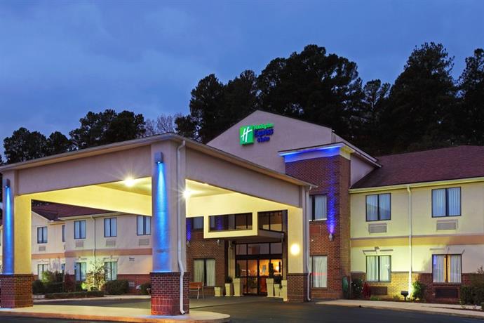 Holiday Inn Express Hotel Suites Camden Arkansas Compare Deals