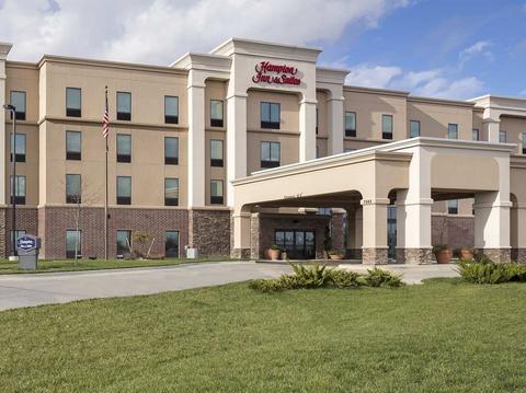 Hampton Inn & Suites Lincoln Northeast/I-80