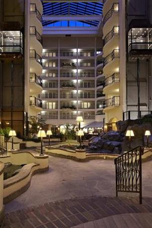 Drury Plaza Hotel St. Paul Downtown