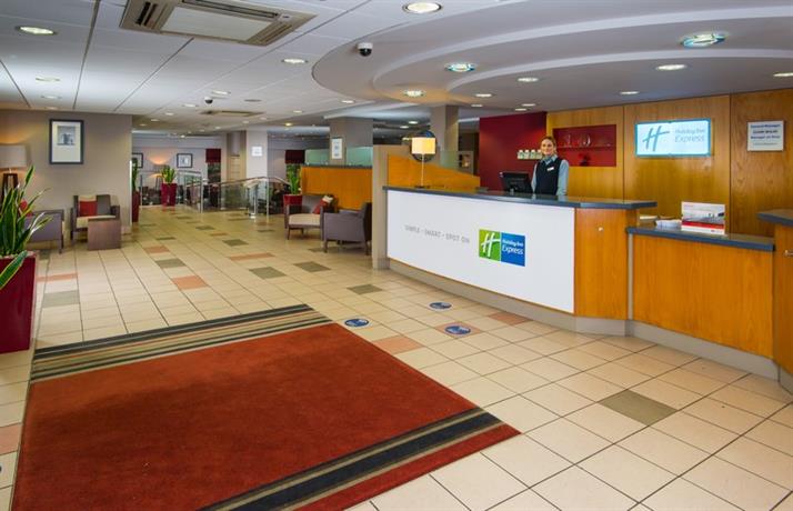 Holiday Inn Express Droitwich Spa Holiday Inn Express Droitwich Spa