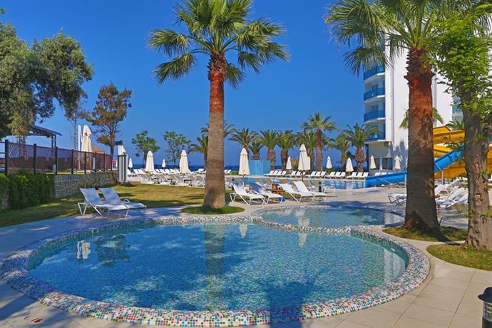 Le Bleu Hotel & Resort Kusadasi - Ultra All Inclusive - Compare Deals