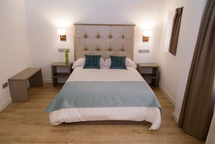 Hab Urban Hostel