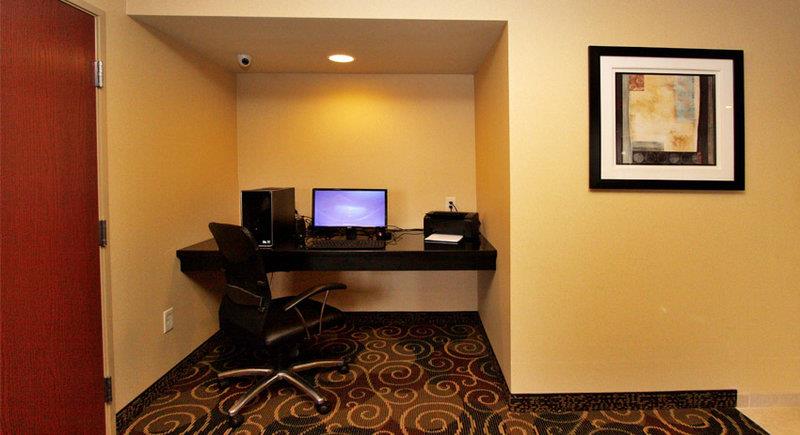 Cobblestone Hotel And Suites Knoxville Iowa Cobblestone Hotel And Suites Knoxville Iowa